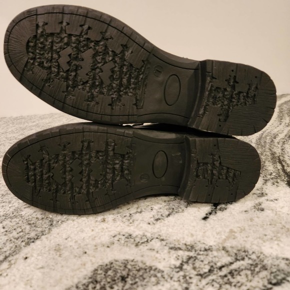 nwot FREE REIGN Black Vegan COMBAT BOOTS SIZE 7M - Picture 10 of 13